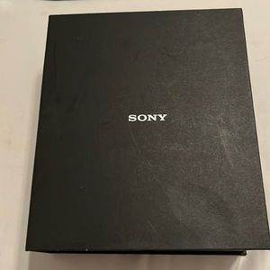 Sony headphones, have no idea where receipt is